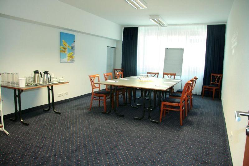 Hotel Kempf Dirmstein ภายนอก รูปภาพ